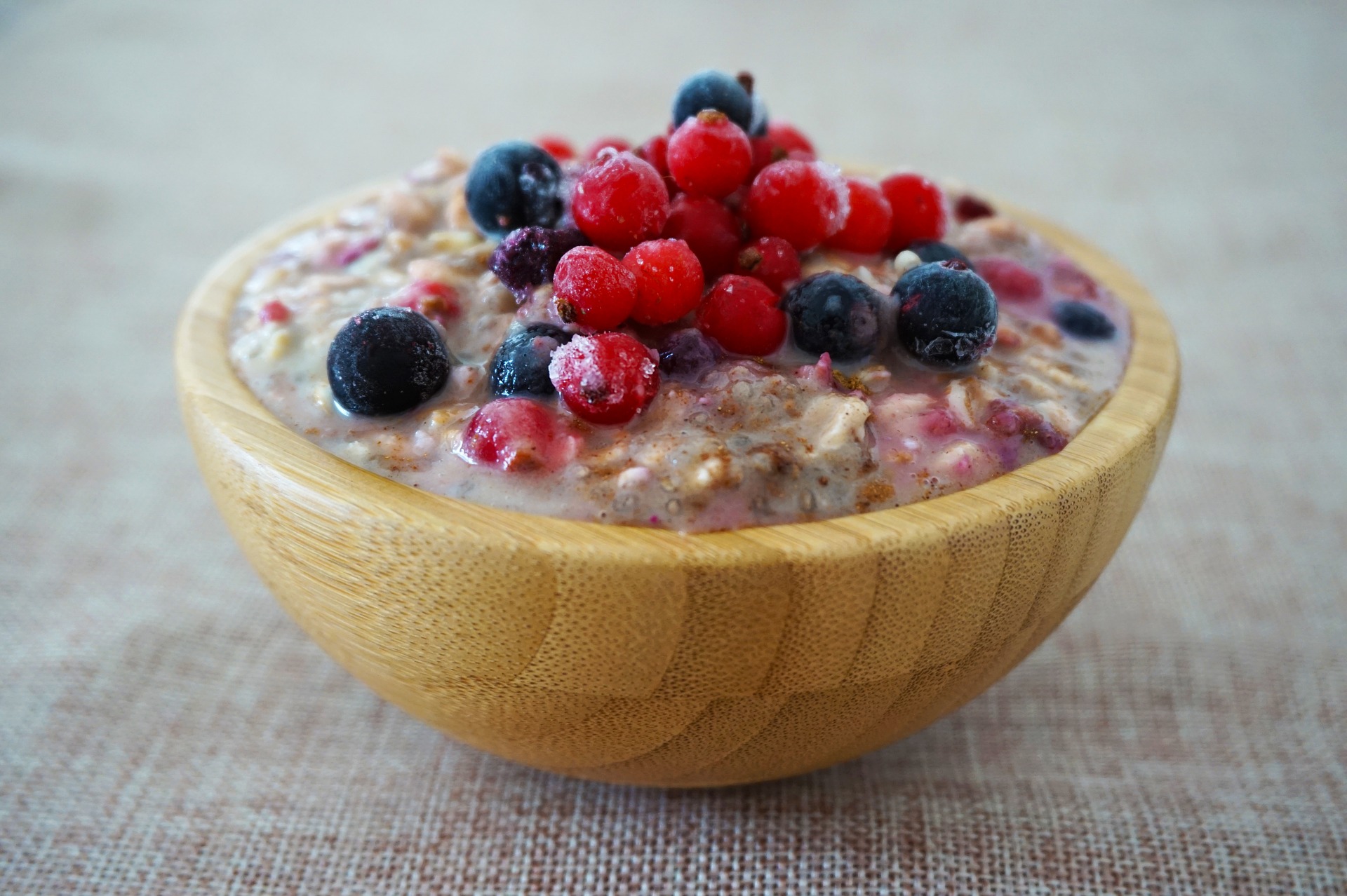 oats porridge for kids while traveling